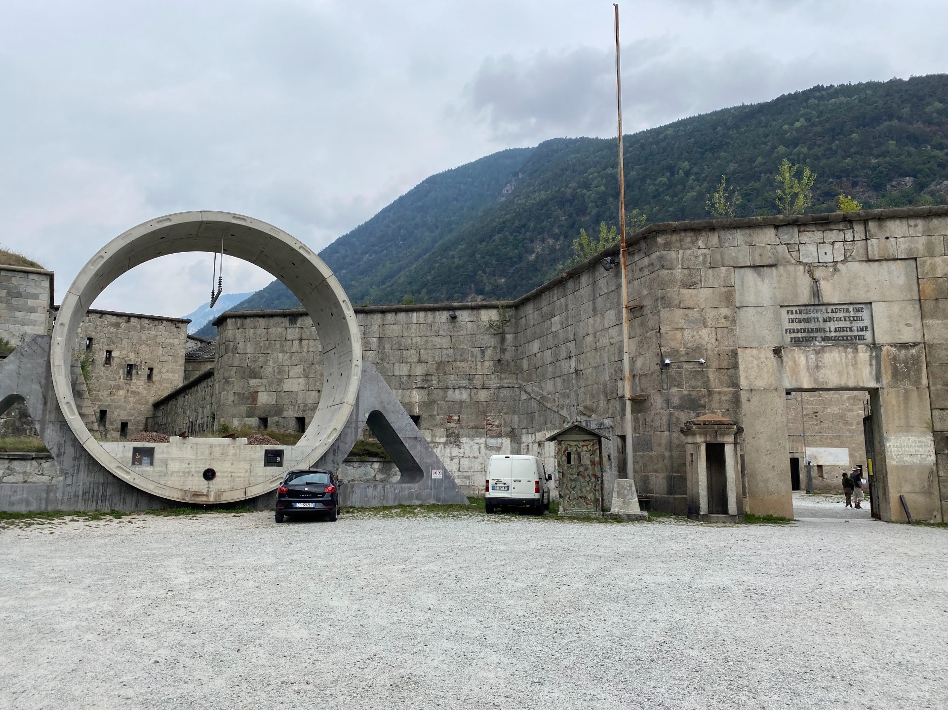 Later the route passes by the Franzensfeste Fortress which I decided to visit