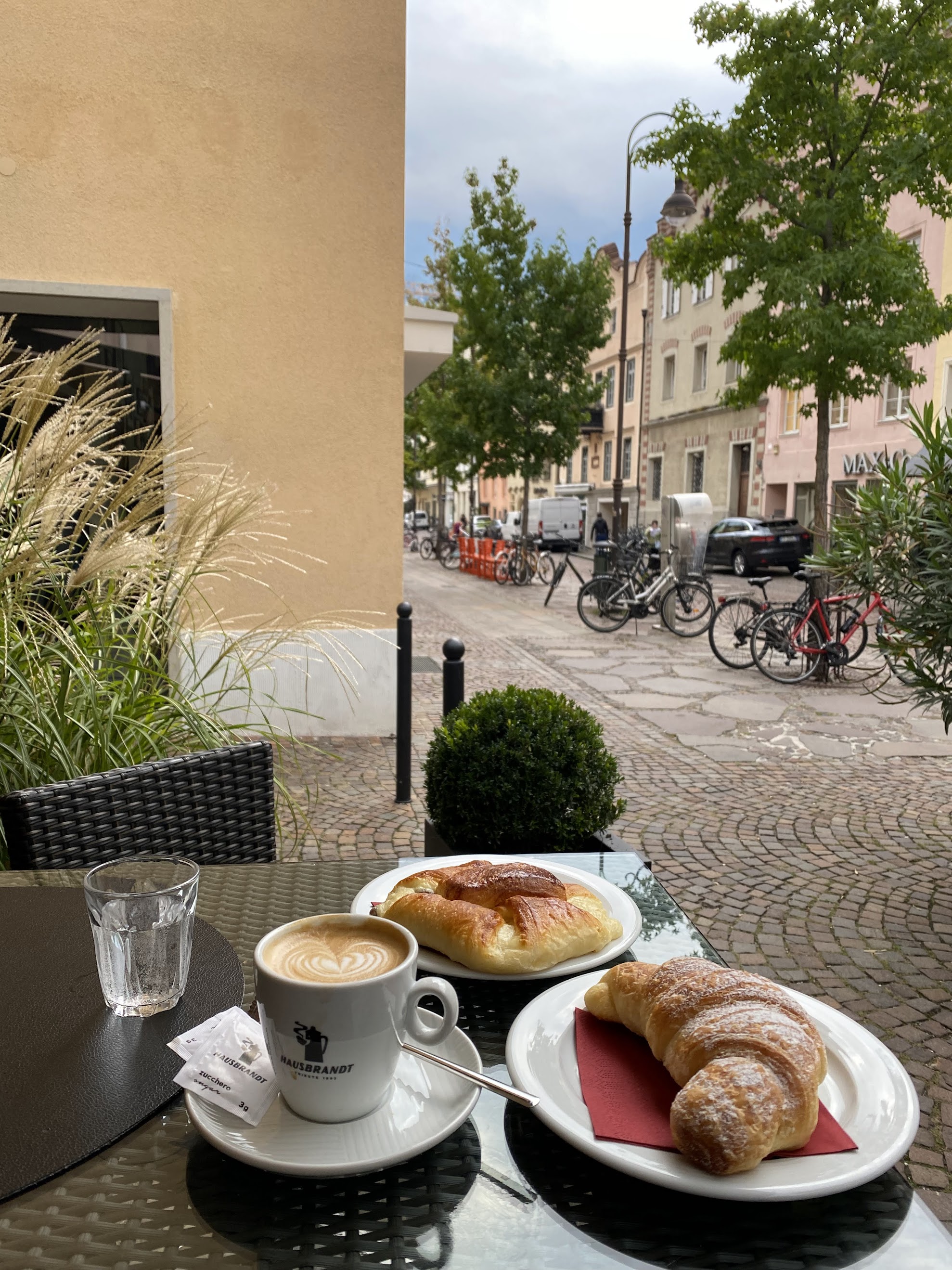 And eventually I found my coffee and enjoyed some delicious local pastry