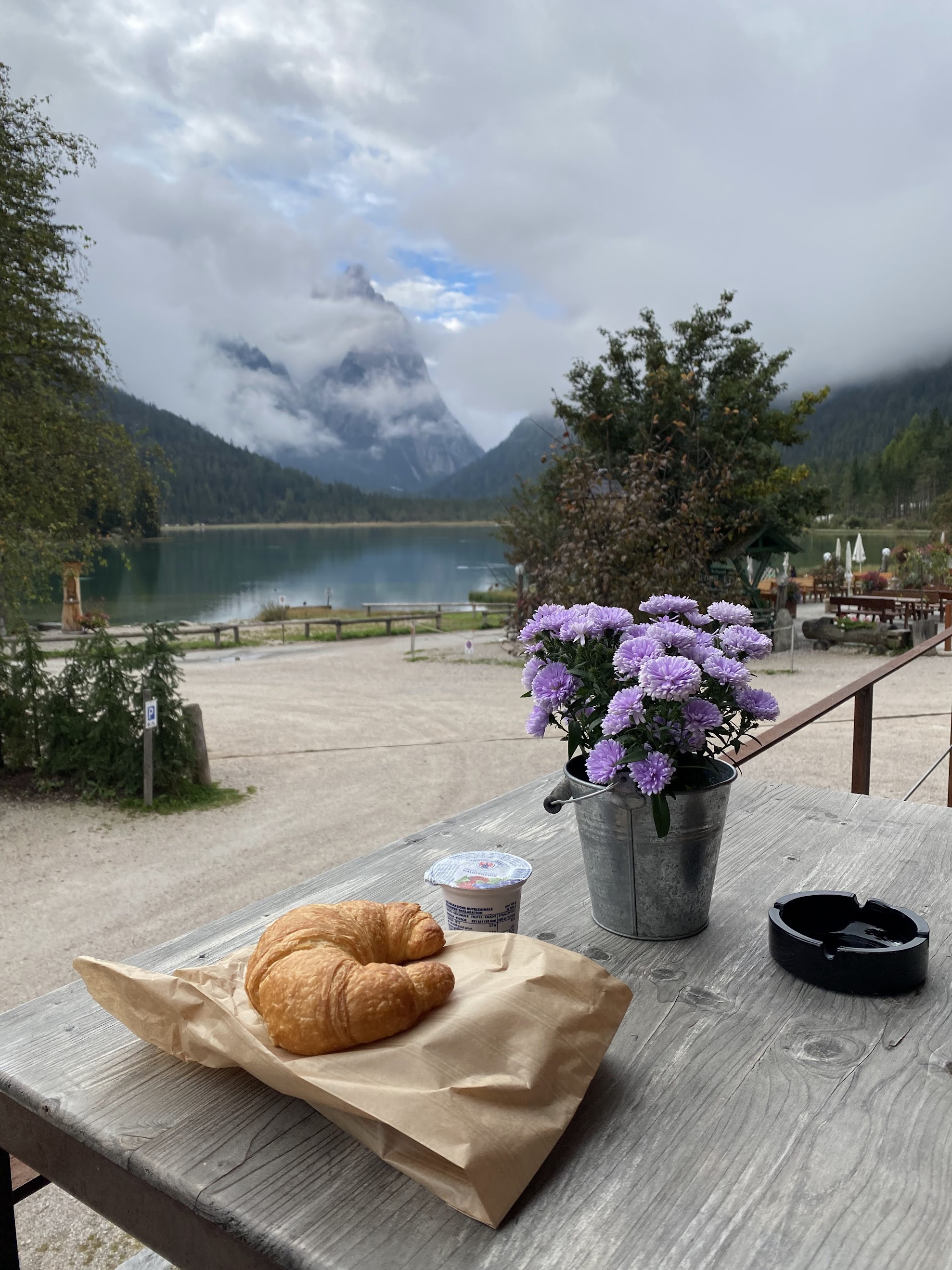 Breakfast with a view for about 5 EUR