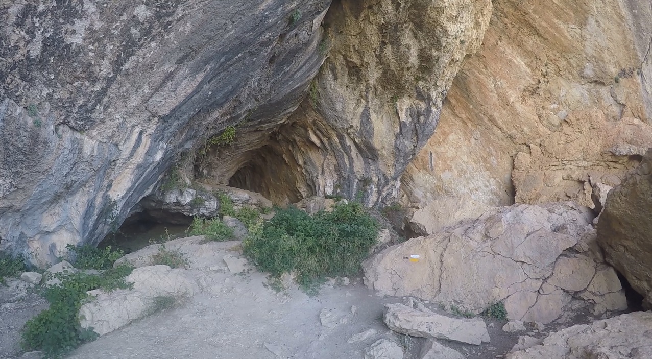 ”The Hole” close up (1).