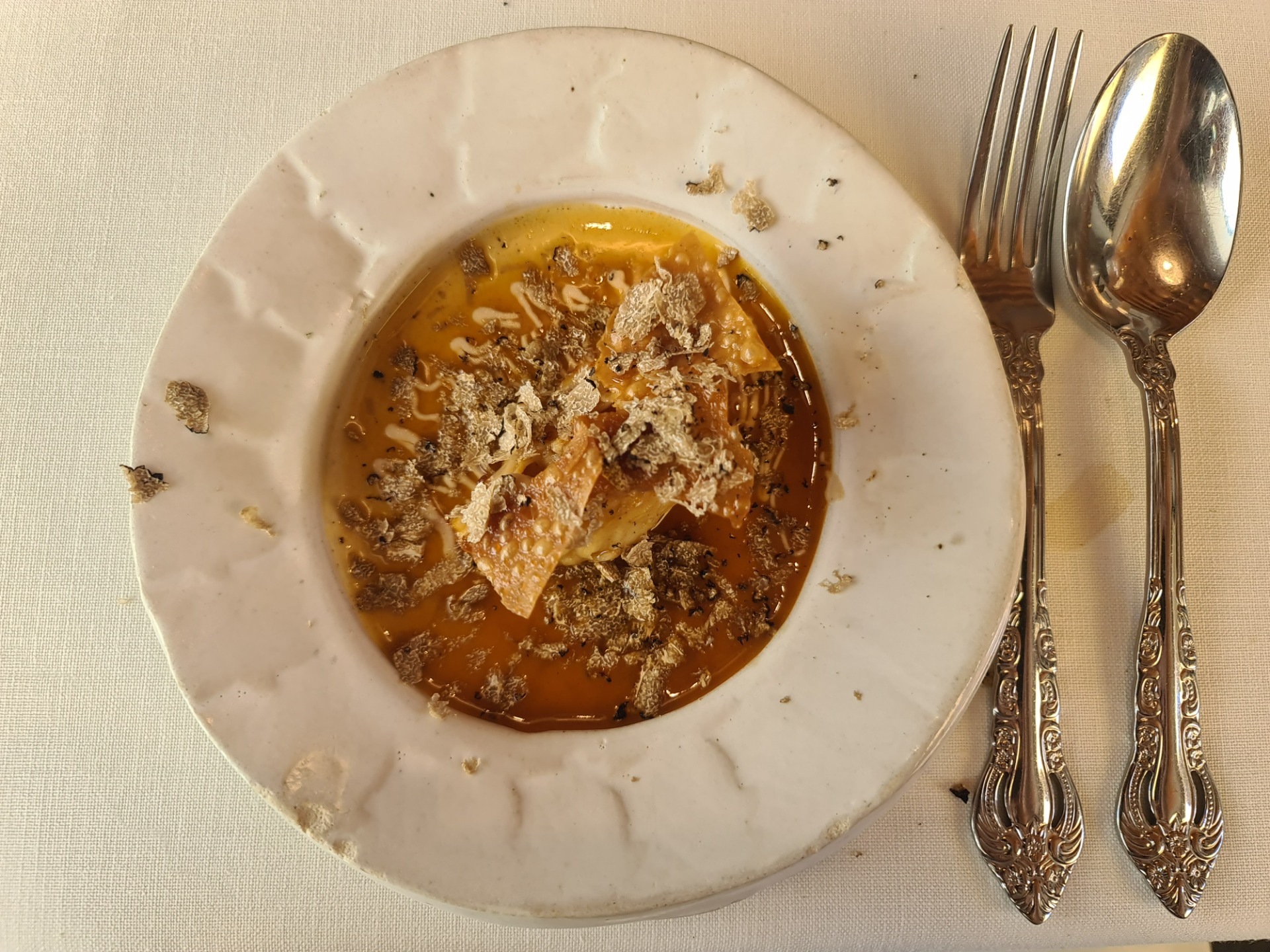 ”Roasted cauliflower alla romana, romana juice and truffle” (Third main dish) (1).