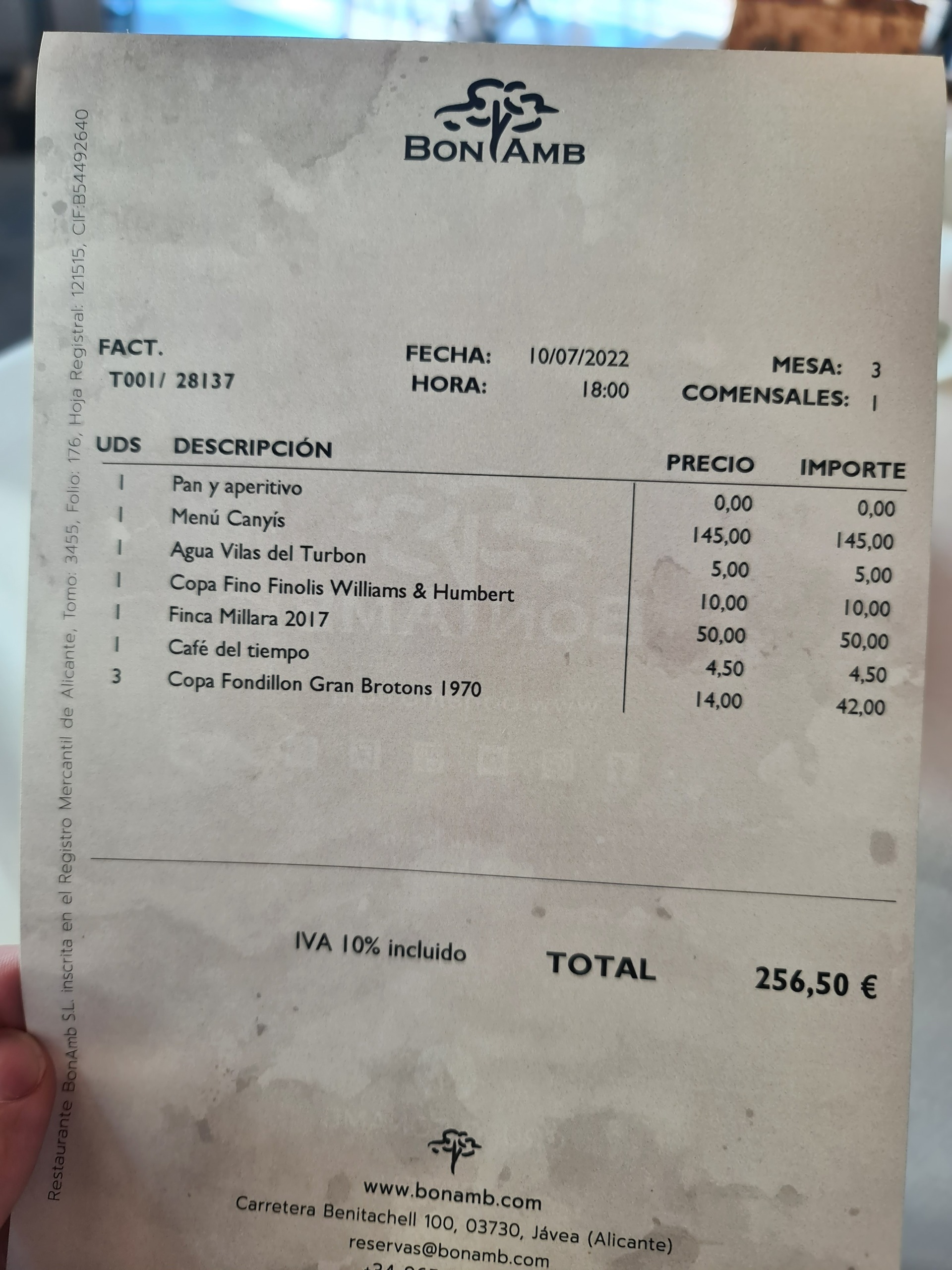 Bill (1 diner).