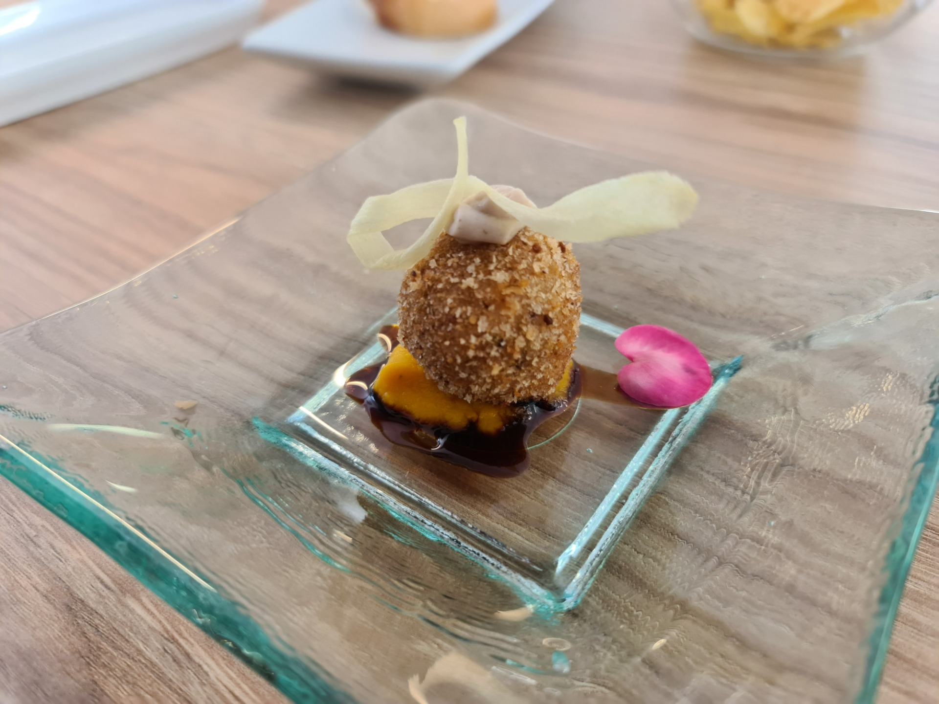 Roasted chicken croquette on stewed vegetables cream and balsamic vinegar - First starter (2).