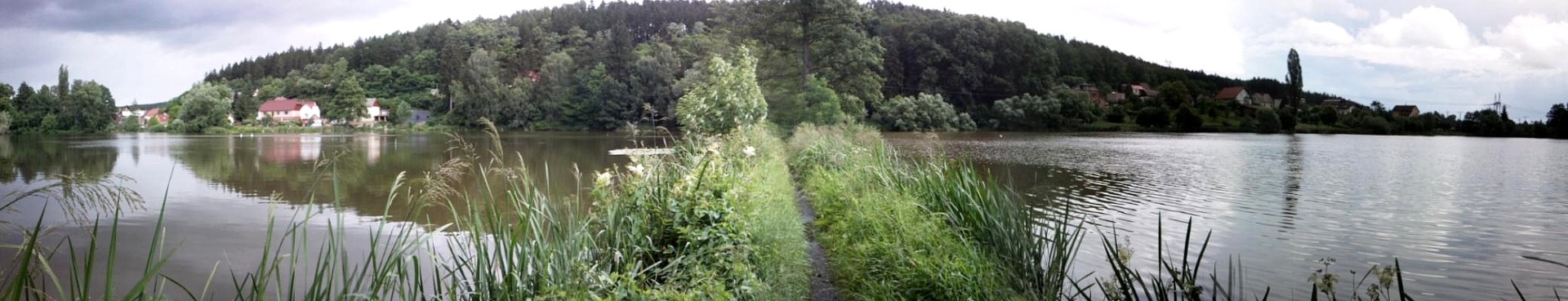Ponds in Sedlec-panorama.jpg