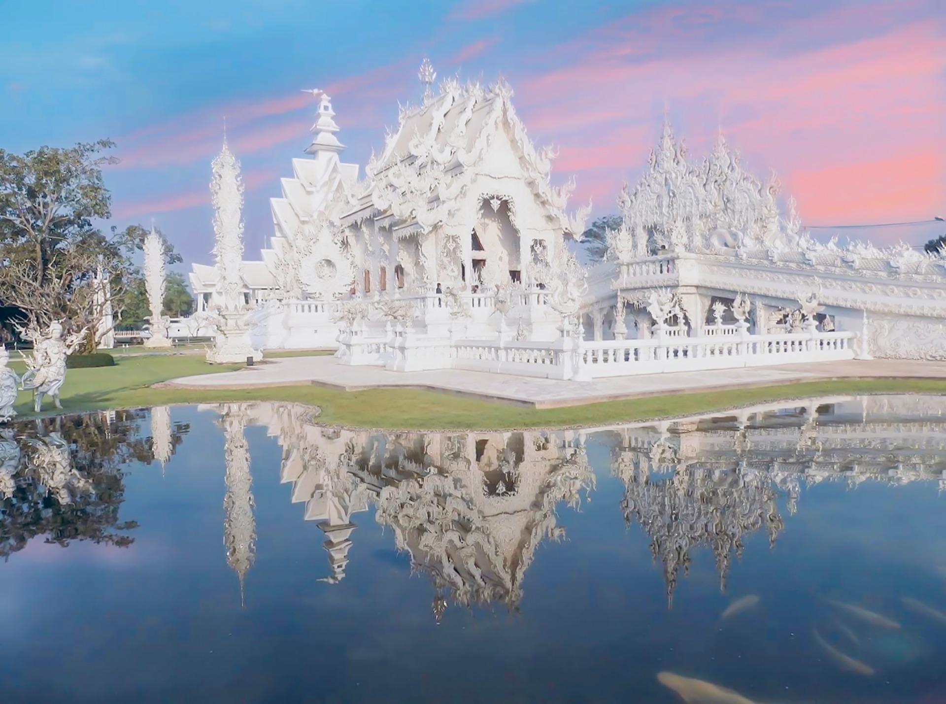 whitetemple-7.jpg