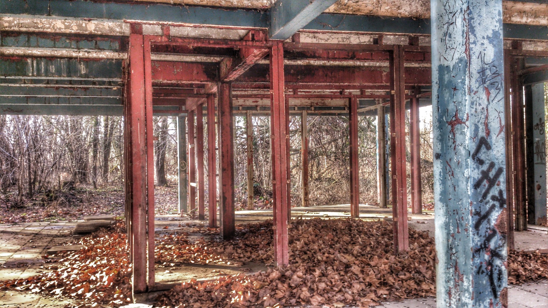 Rusty poles