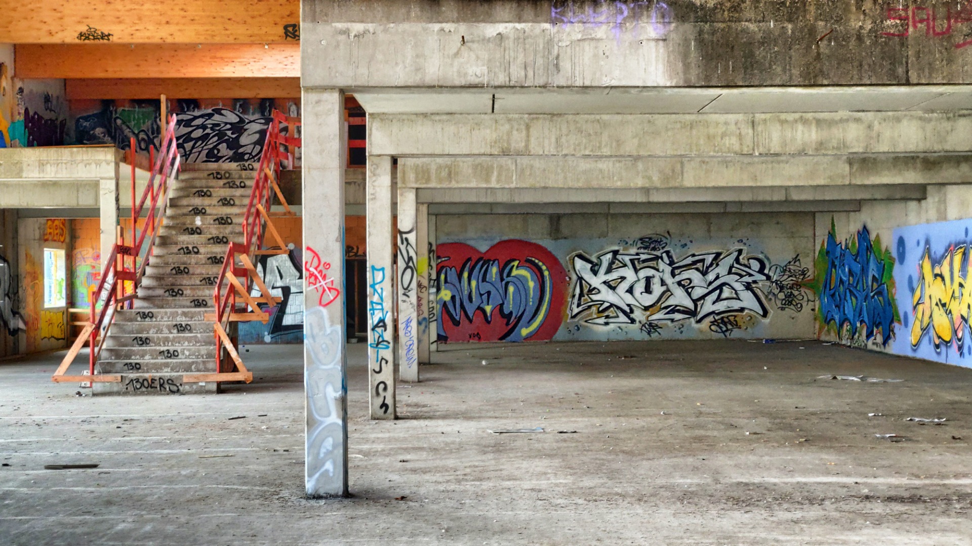 Nearly complete: After an investment of 30 Million Euro the building is falling in decay