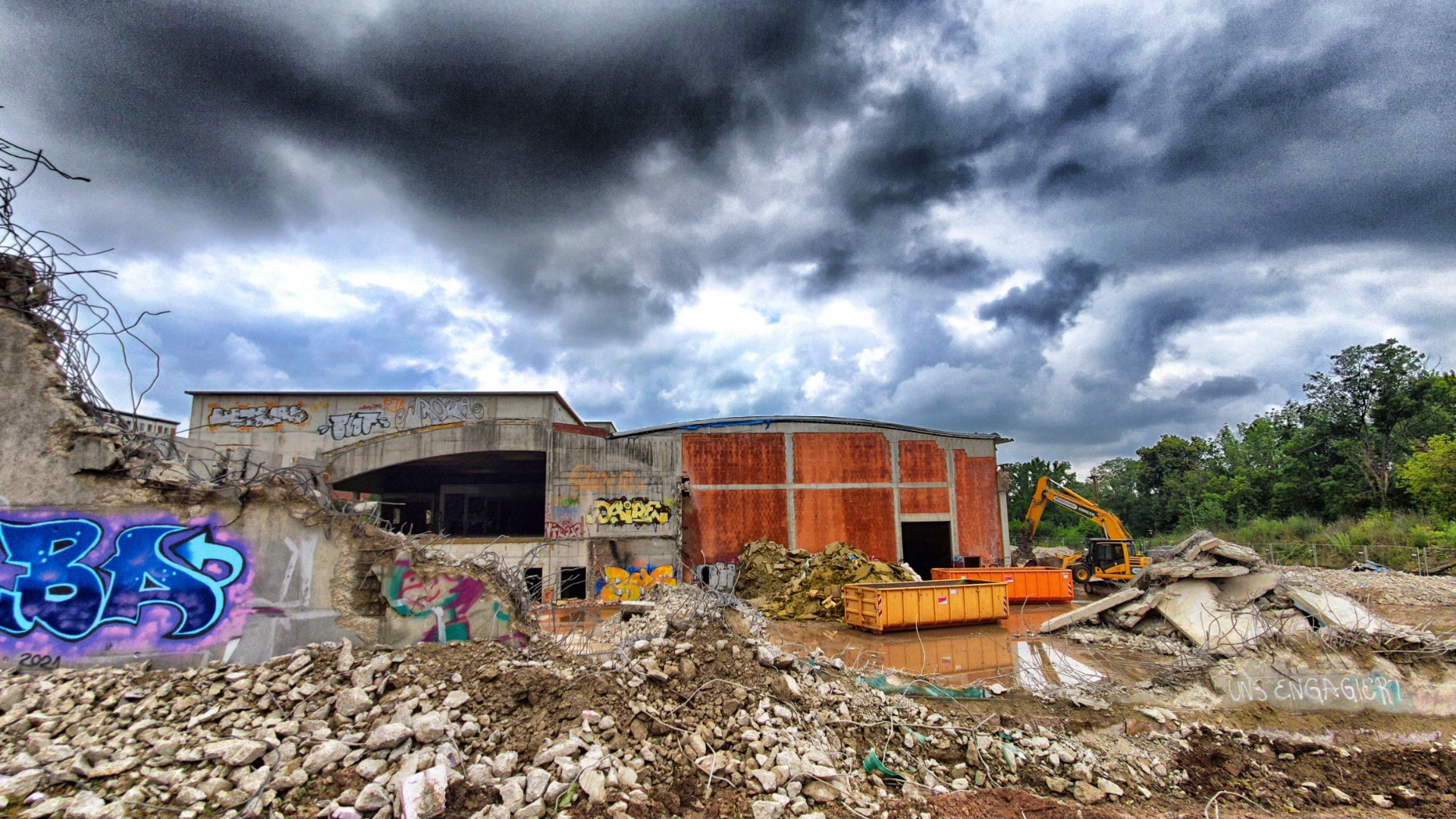 A bitter symphony, played by excavators
