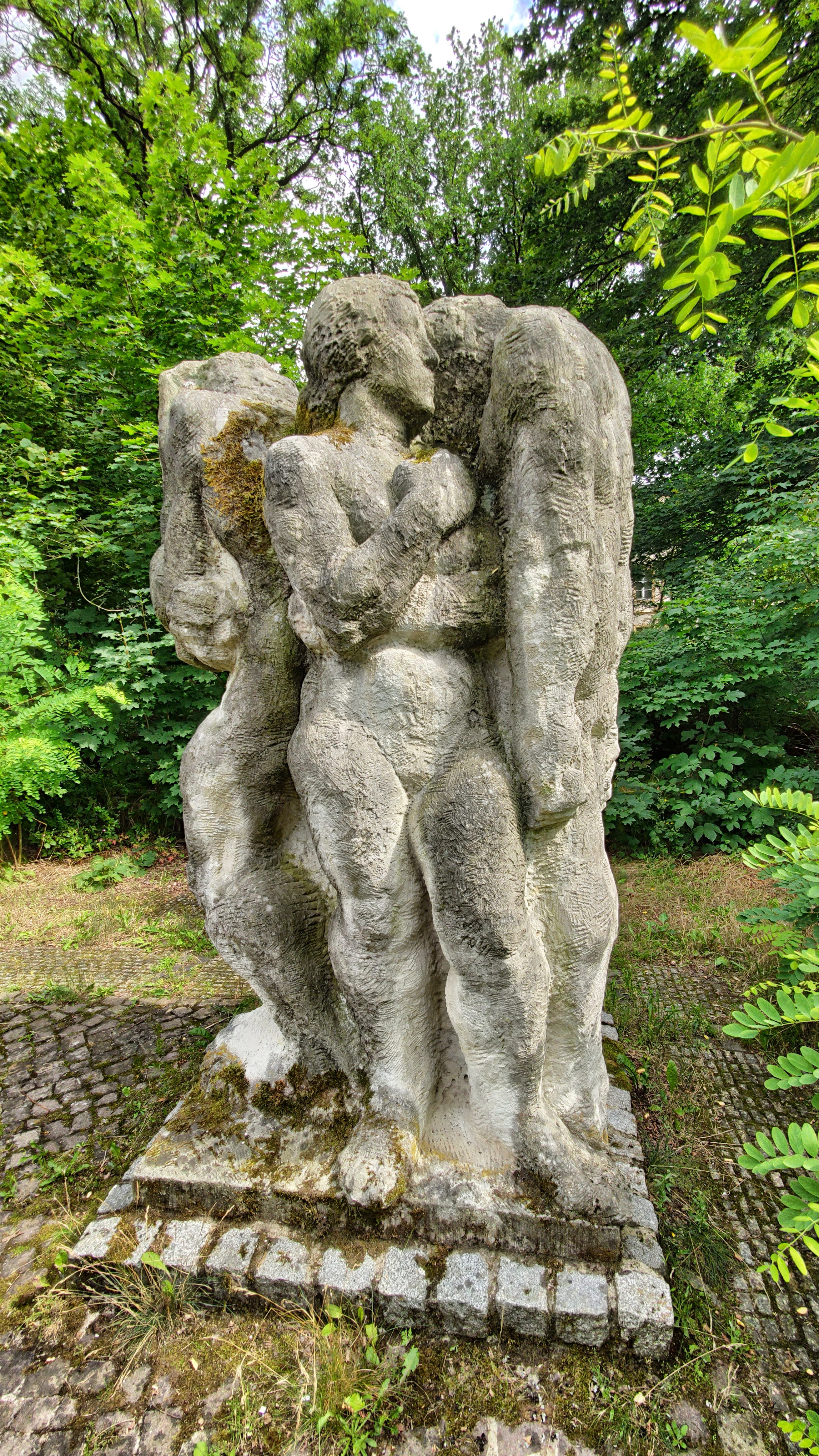 Art, left by the communists