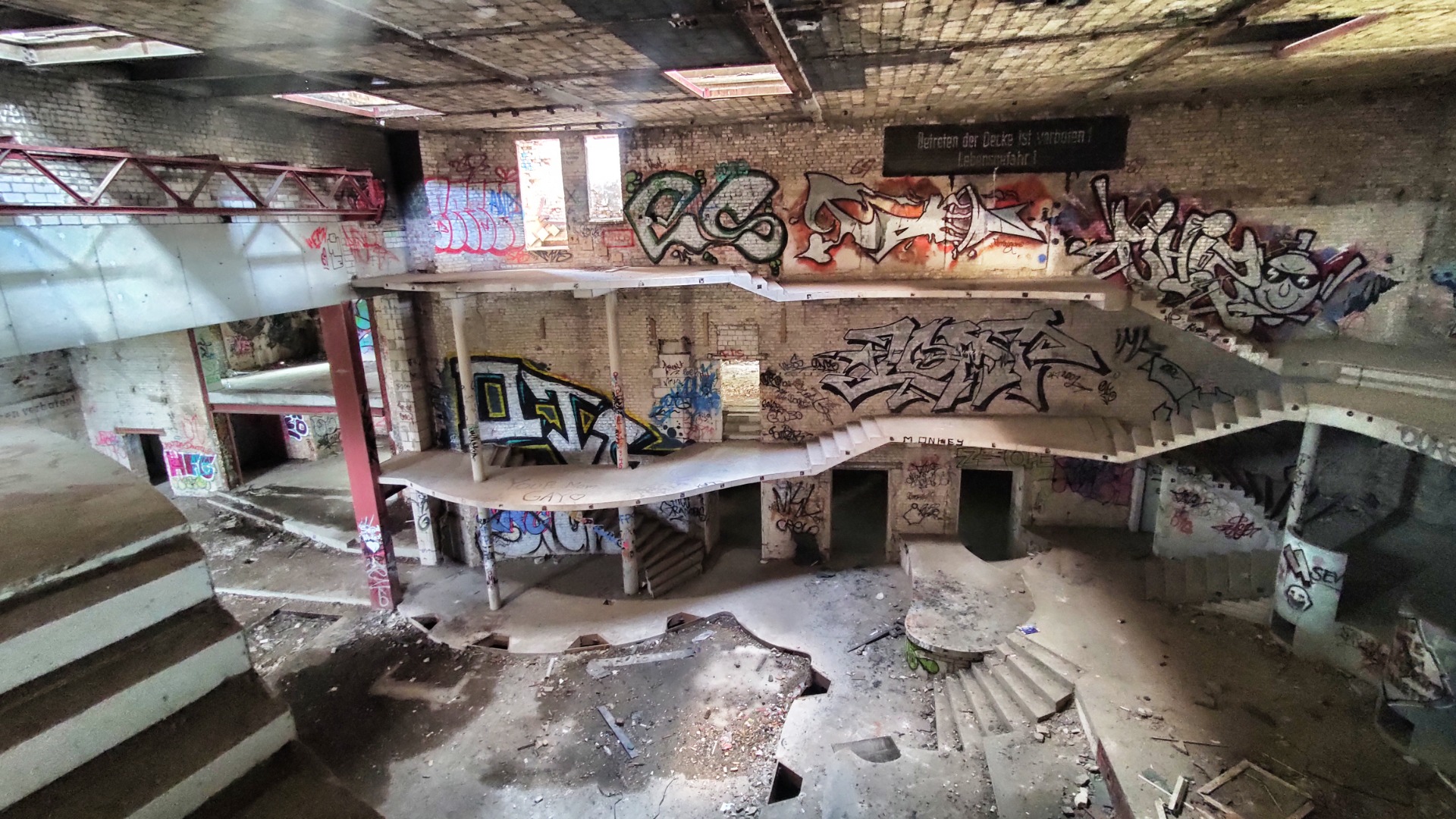 The main stage is on the left side