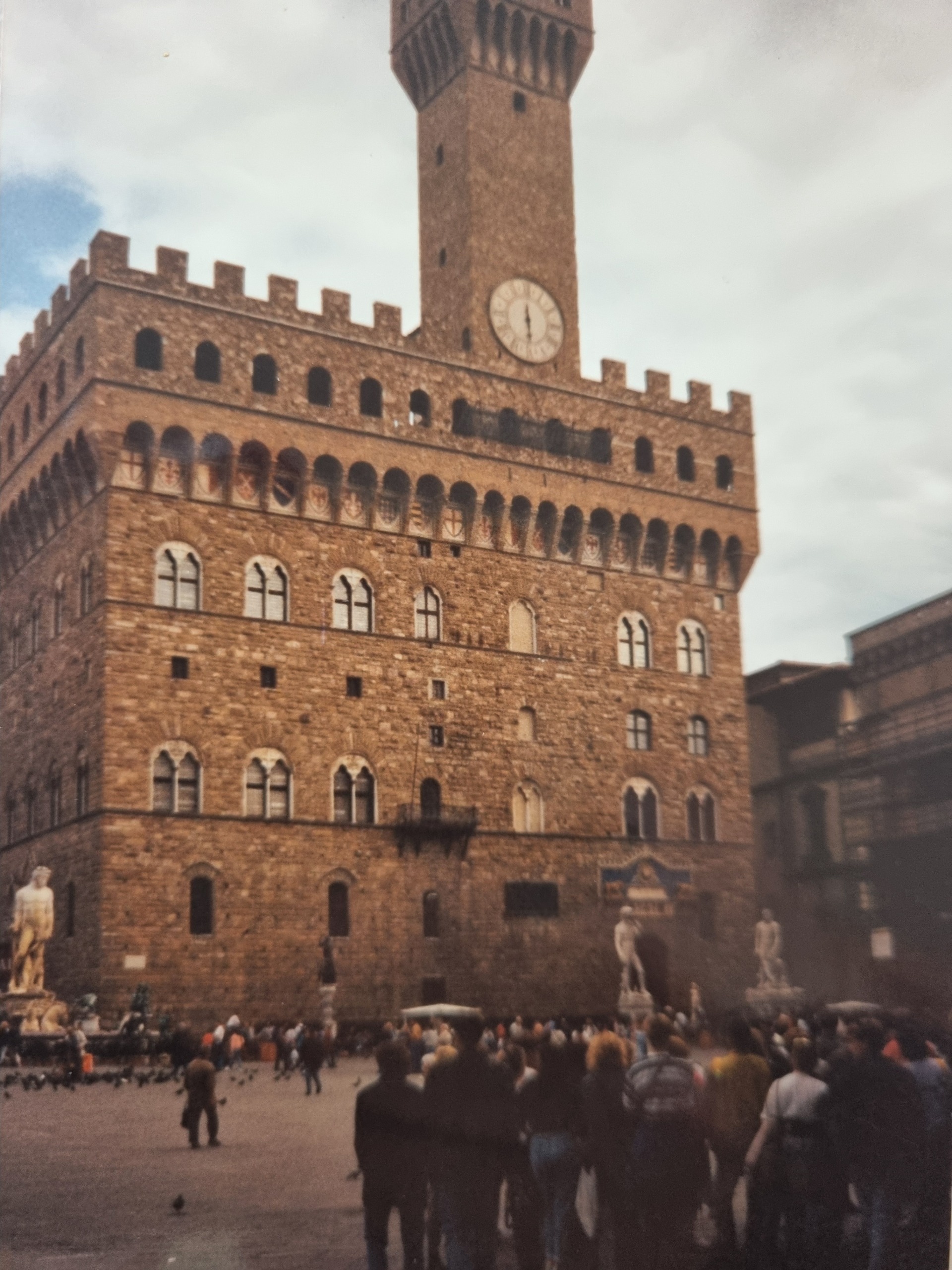 The town hall of Florence and a copy of Michelangelo’s David.