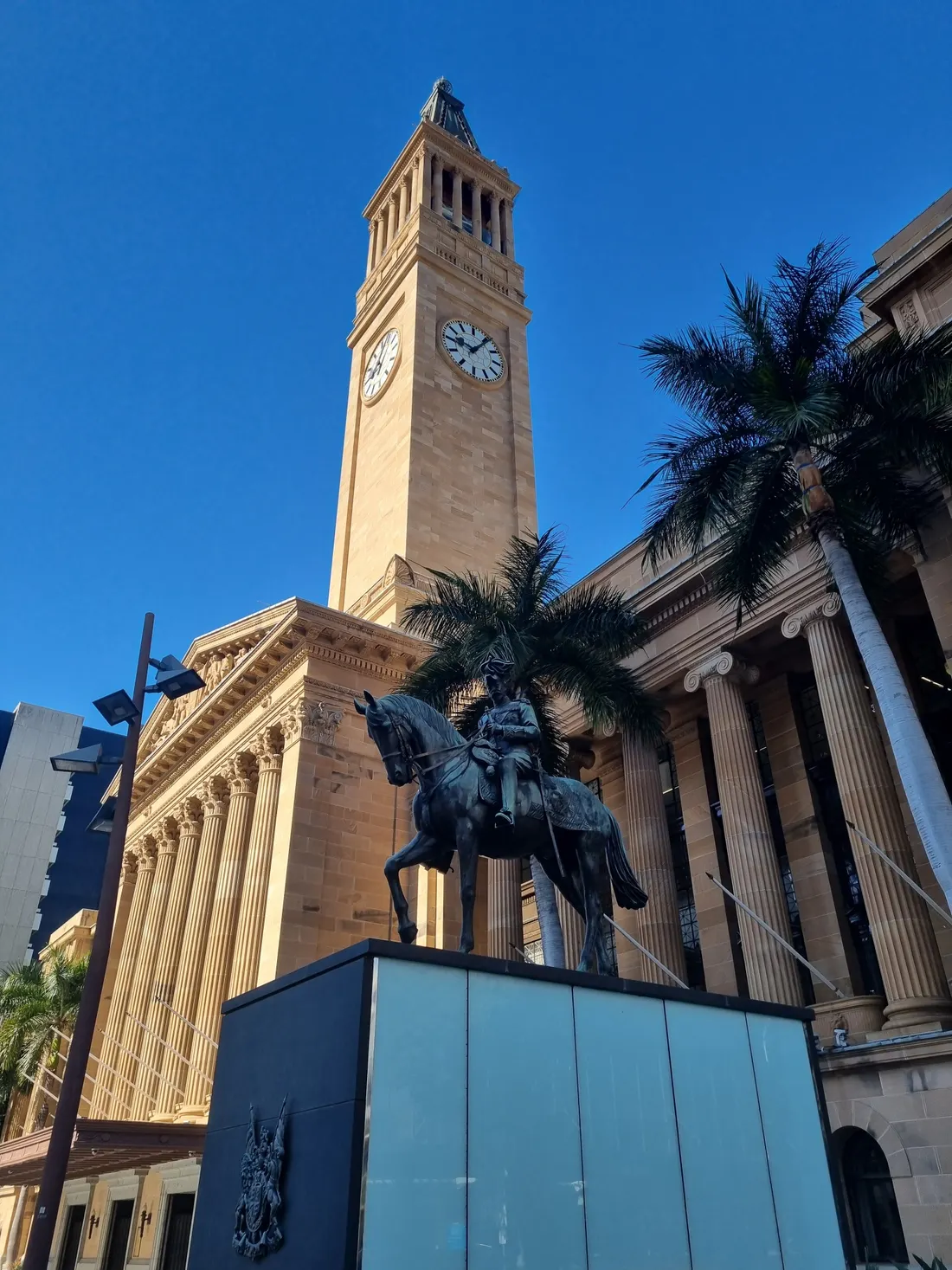 Brisbane city hall is right in the middle of city and is in front of King George square, it was built between 1920 and 1930. There is concert hall inside, a small museum and has a free clock tower tour.