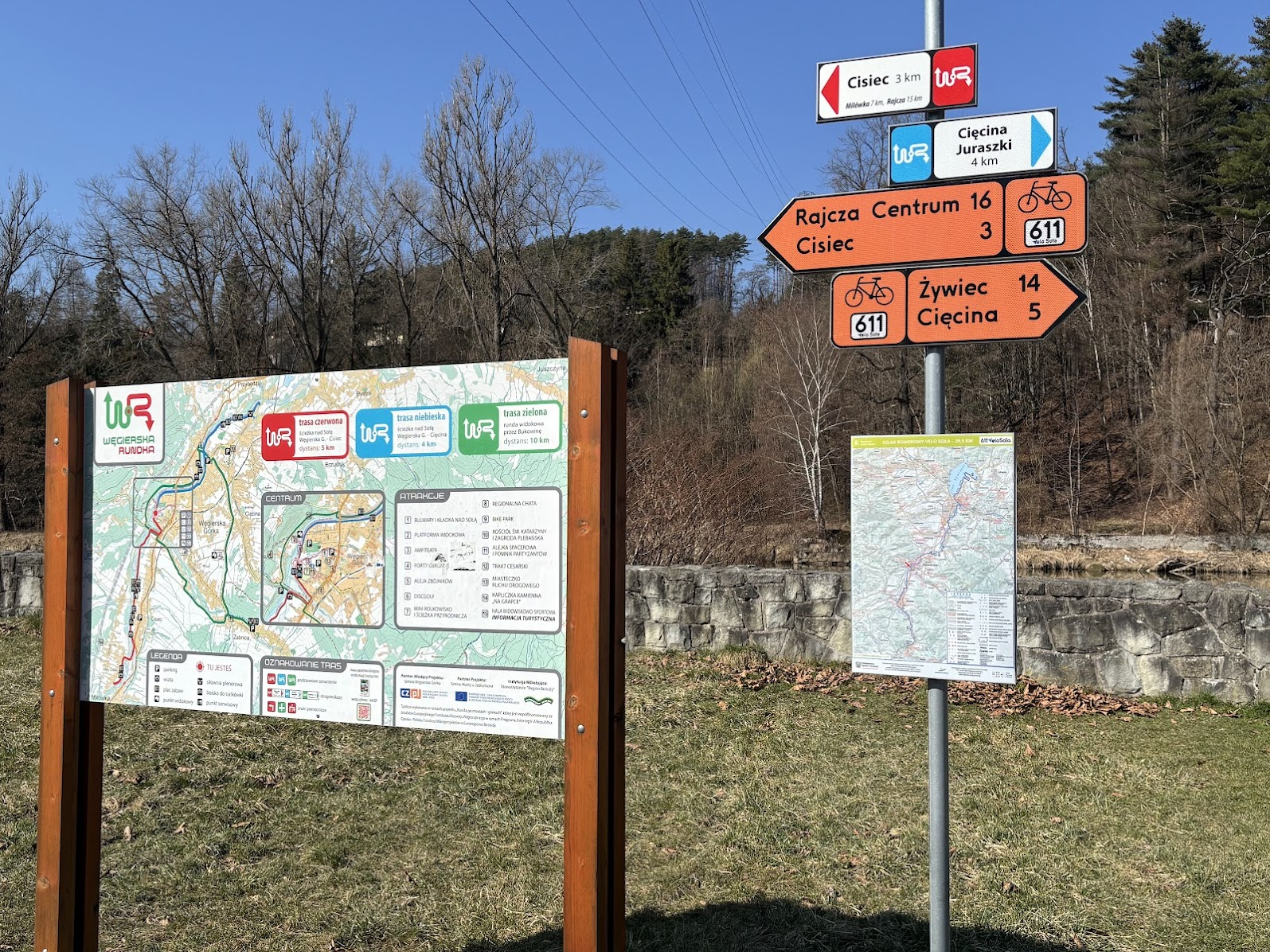 Nabrzeże Soły w Węgierskiej Górce - raj dla rowerzystów