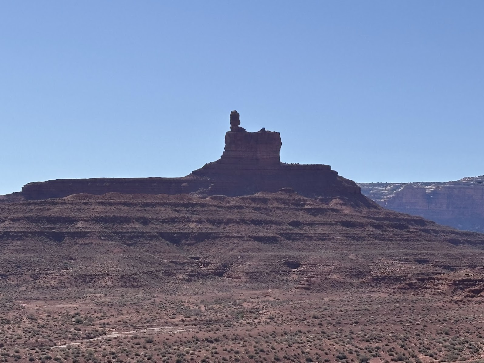 Lady in the Bathtub Butte - Valley of the gods, UT